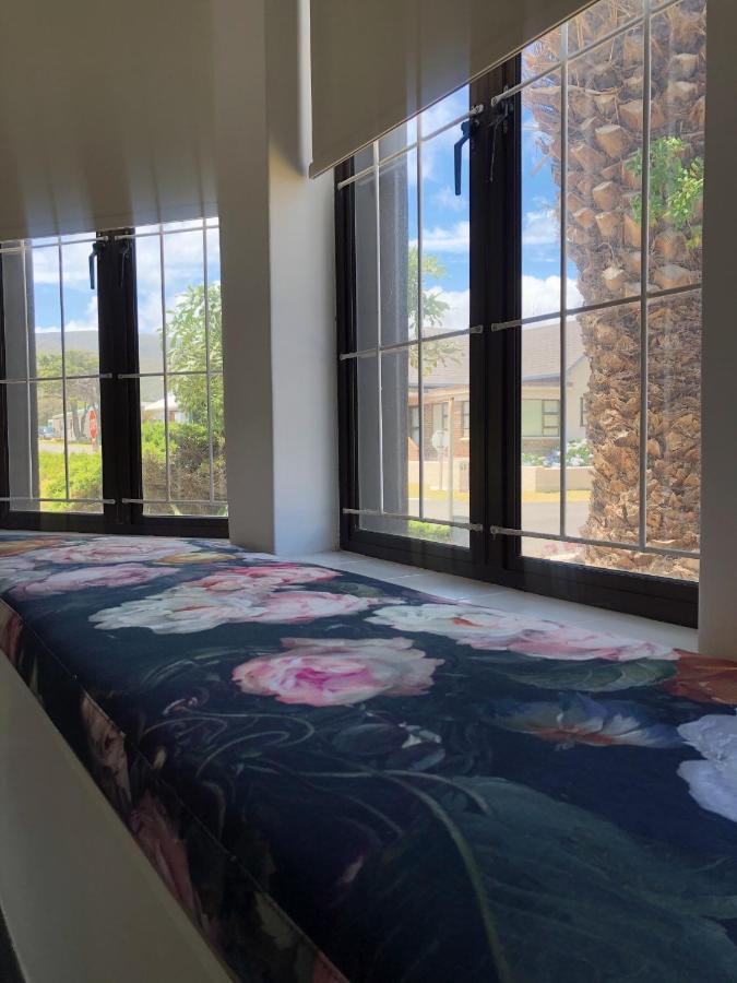 Villa Le Roc Kleinmond Accommodation Εξωτερικό φωτογραφία
